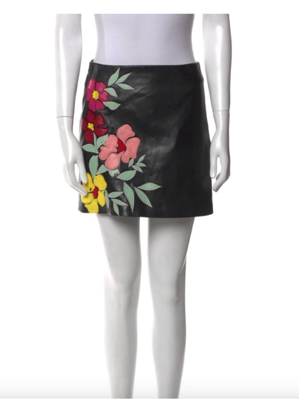 Women’s Alice and Olivia black faux leather skirt with detail size 2